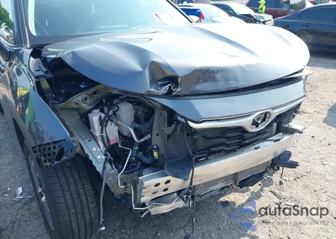 2023 Toyota Highlander Xle z USA, uszkodzony, nr VIN 5TDKDRAH4PS028364